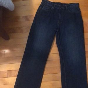 Men’s jeans by VanHeusen